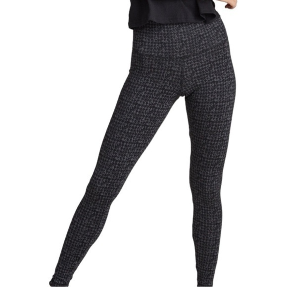 NWT Strut This Teagan Ankle Legging In Houndstooth Black/Grey in OS